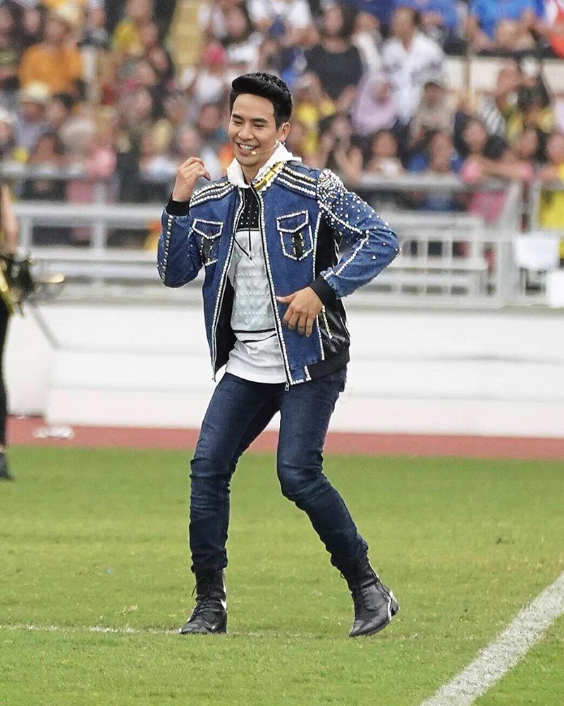 ณเดชน์ โป๊ป ธนวรรธน์