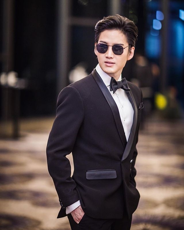 กอล์ฟ ขวัญ