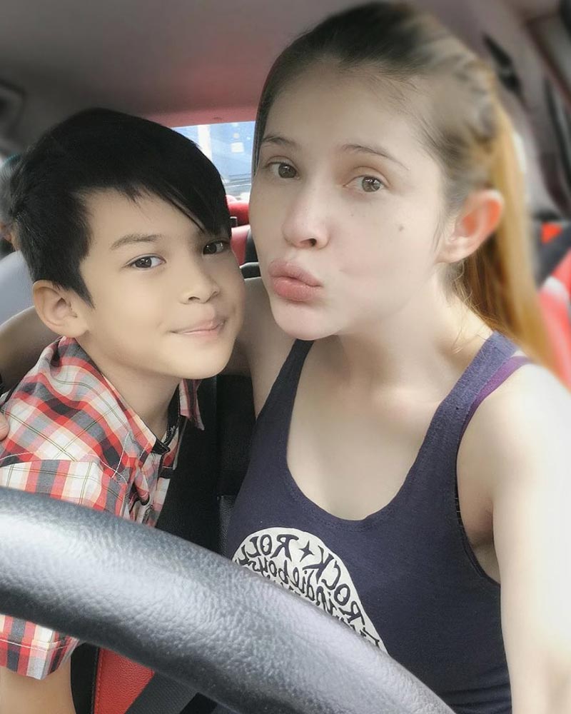 แอนนี่ บรู๊ค