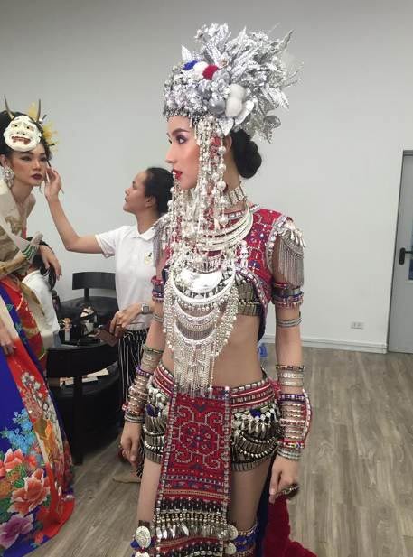 โยชิ รินรดา 