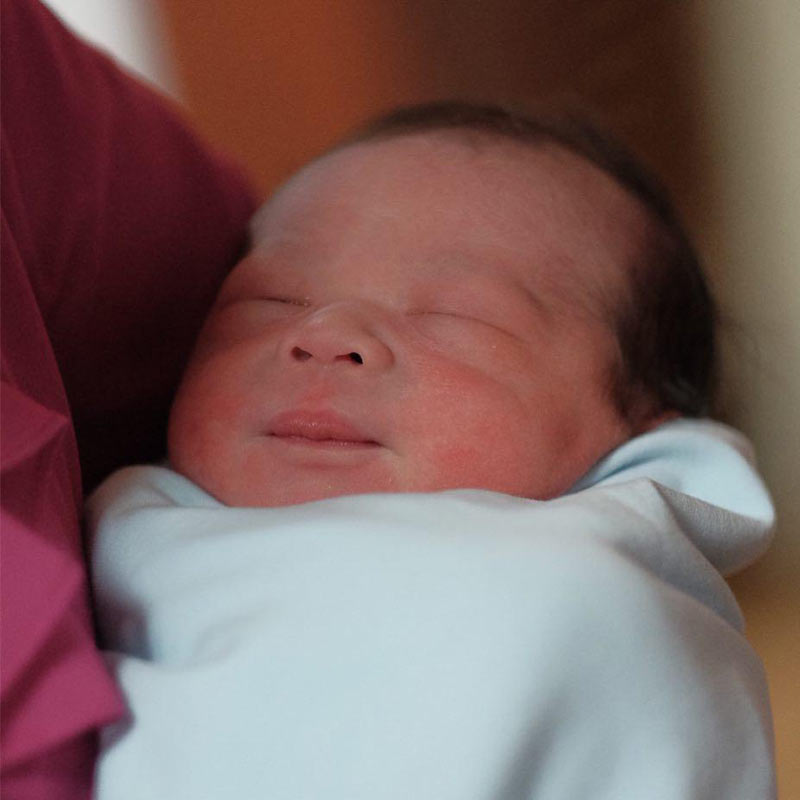 น้องโพธิ์ ลูกชาคริต