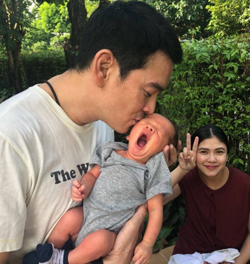 ชาคริต แย้มนาม น้องโพธิ์