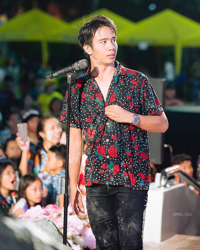 ก้อง ห้วยไร่