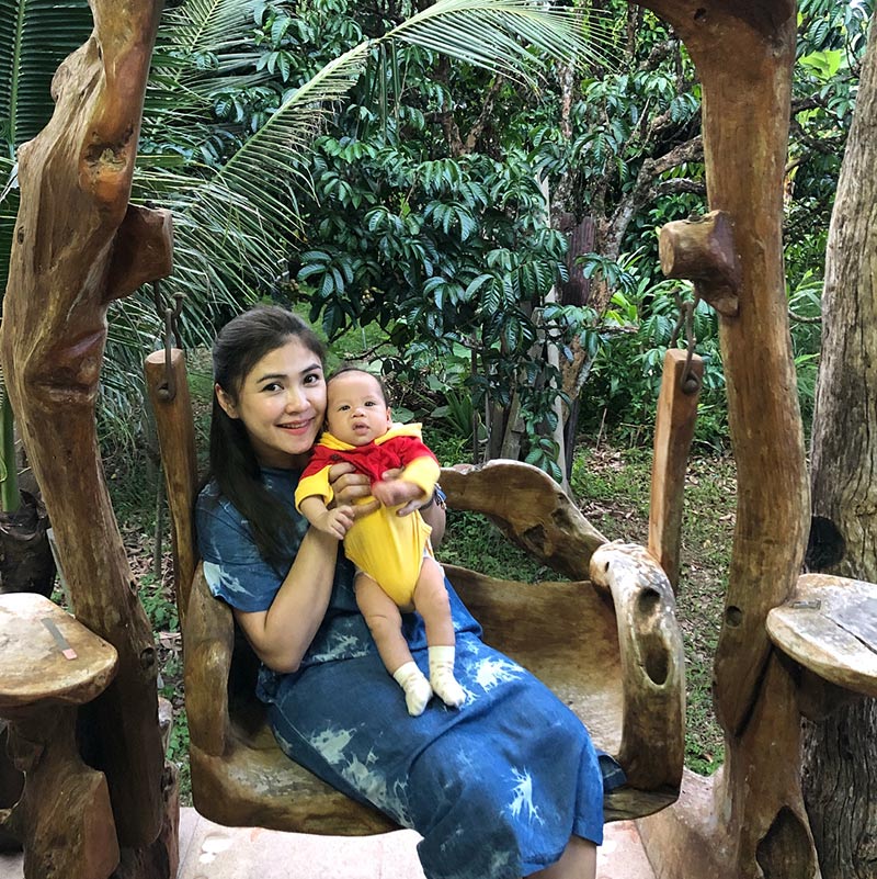 น้องโพธิ์ ลูกชาคริต