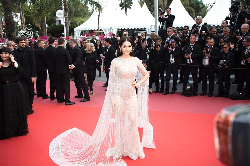 ชมพู่ อารยา เมืองคานส์