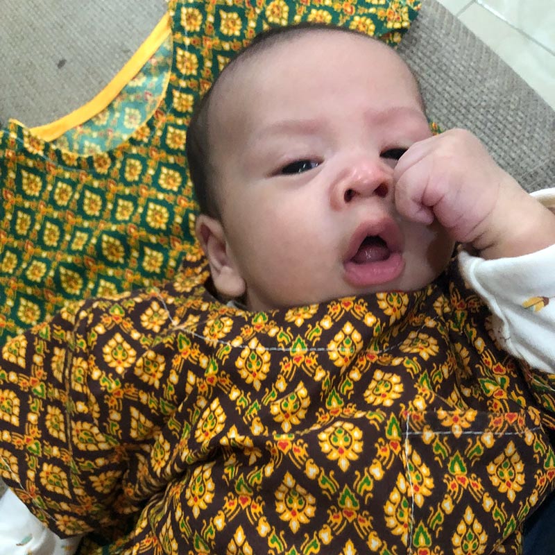 น้องโพธิ์ ลูกชาคริต