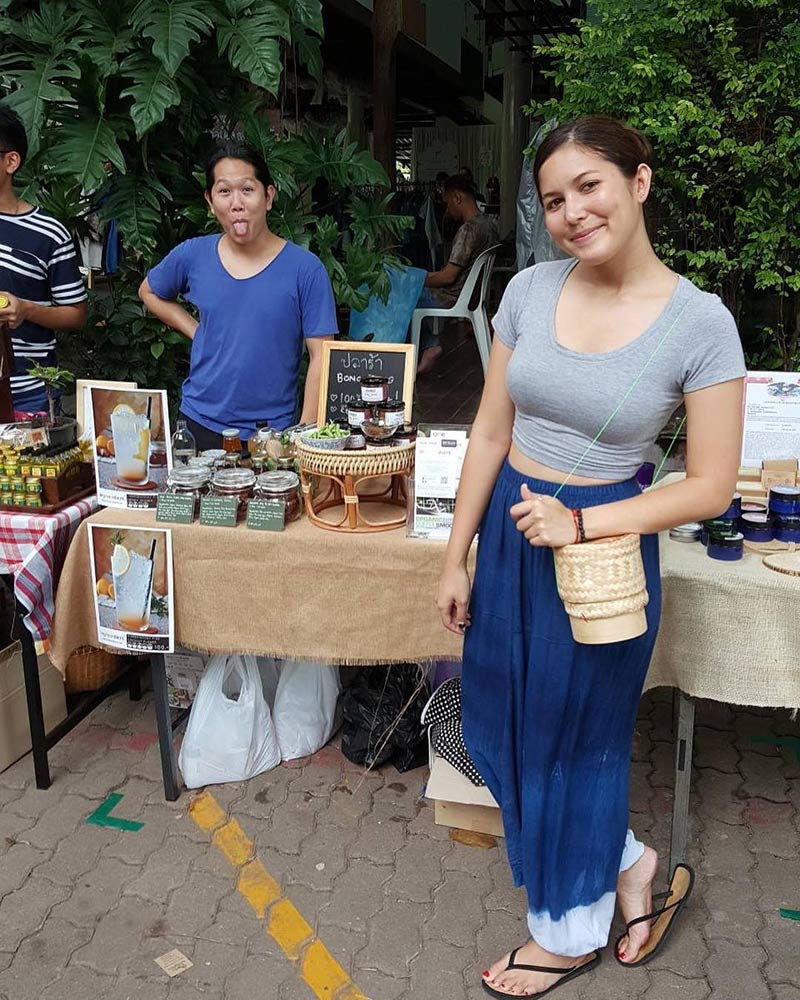 แจ๊สกี้ จริยา อดีตนักร้องดัง