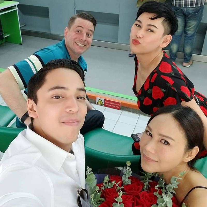 นก ศิขรินธาร