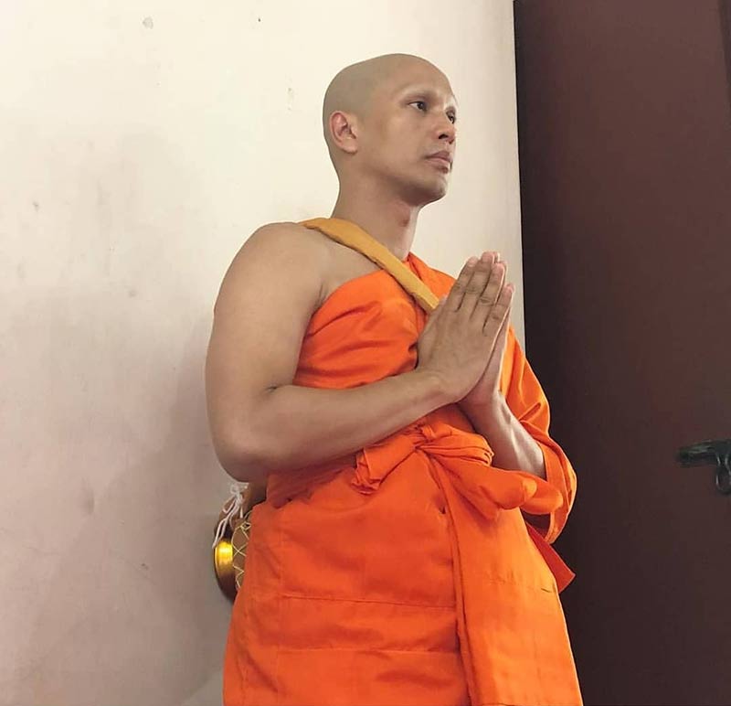 โอ อนุชิต บวช