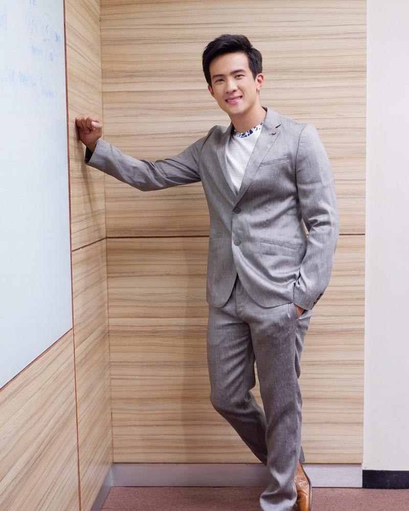 เจมส์ มาร์