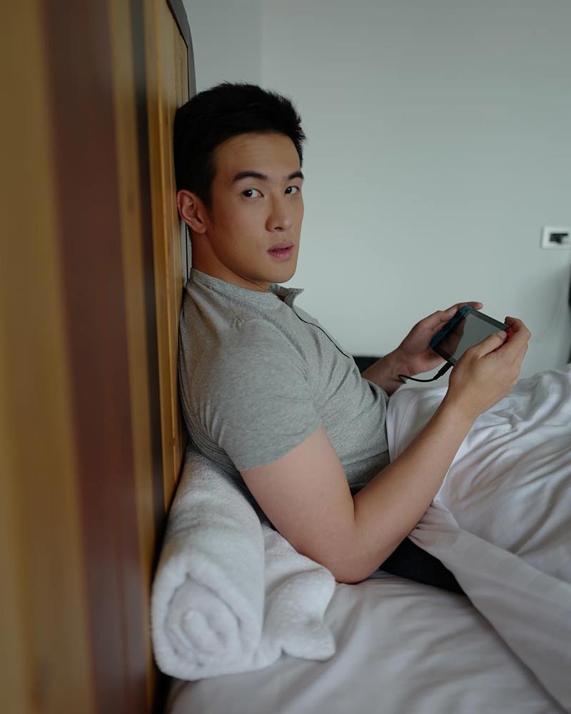 เจมส์ มาร์