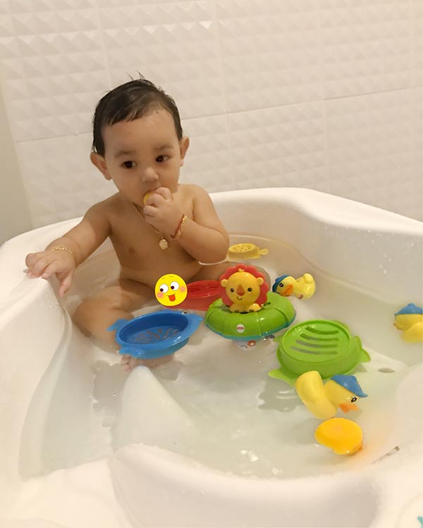 น้องลีออง