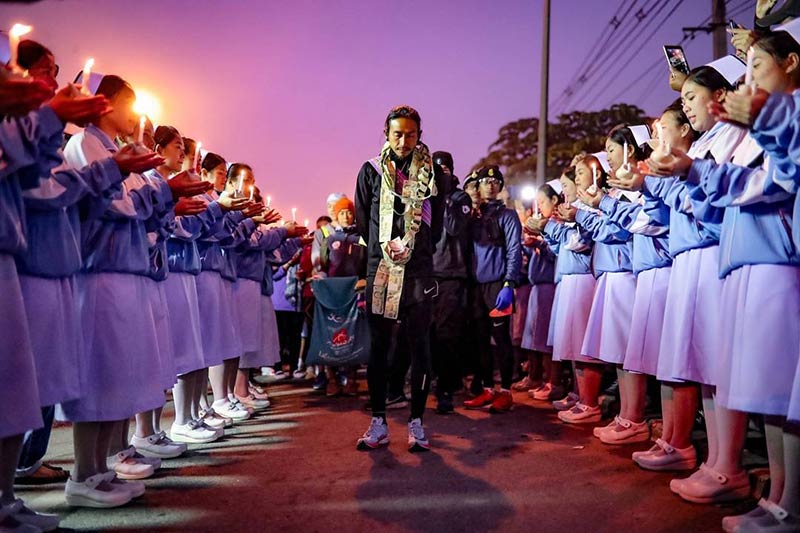 ตูน บอดี้สแลม