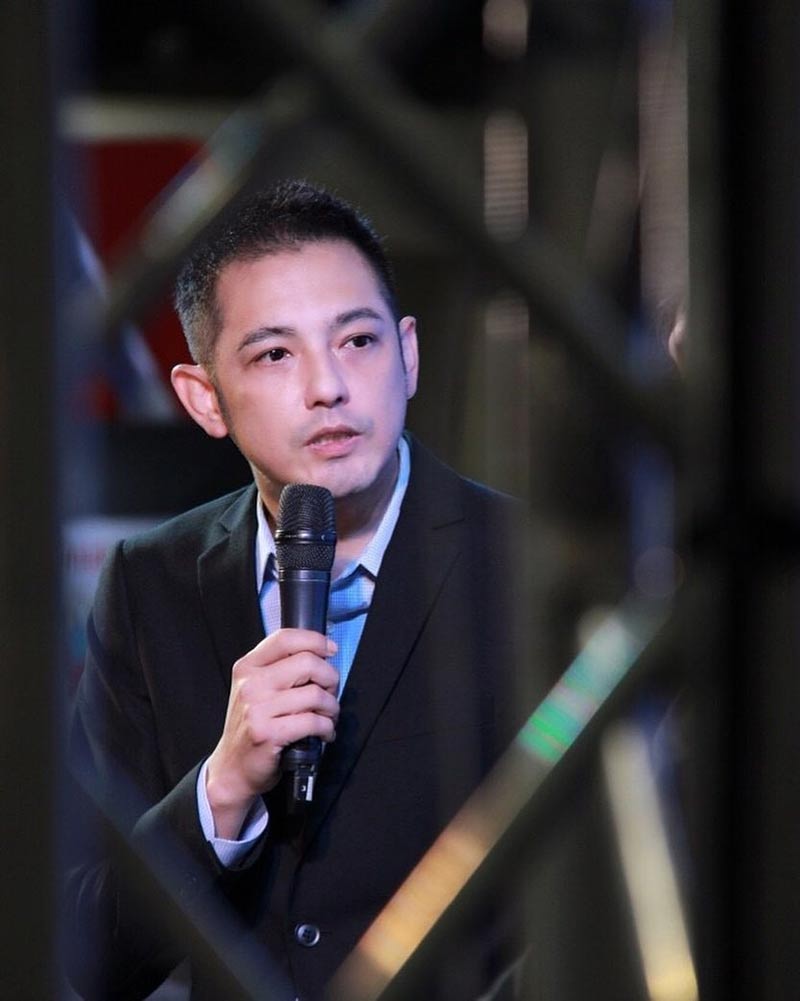 หนุ่ม ศรราม