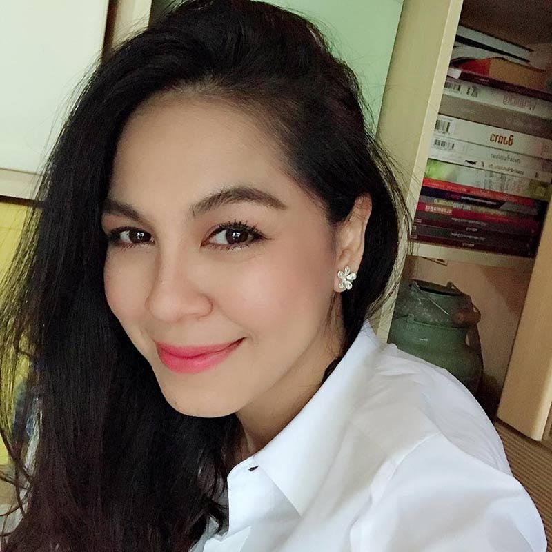 จอย ศิริลักษณ์