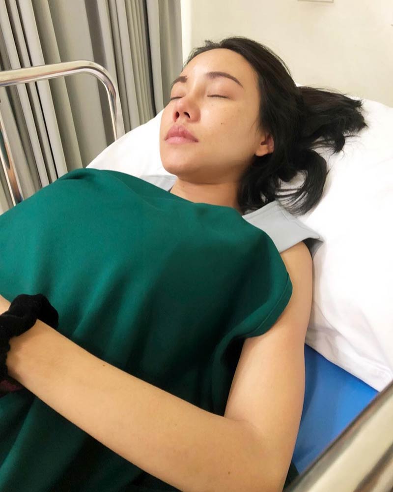 เอ็มมี่ อมลวรรณ 