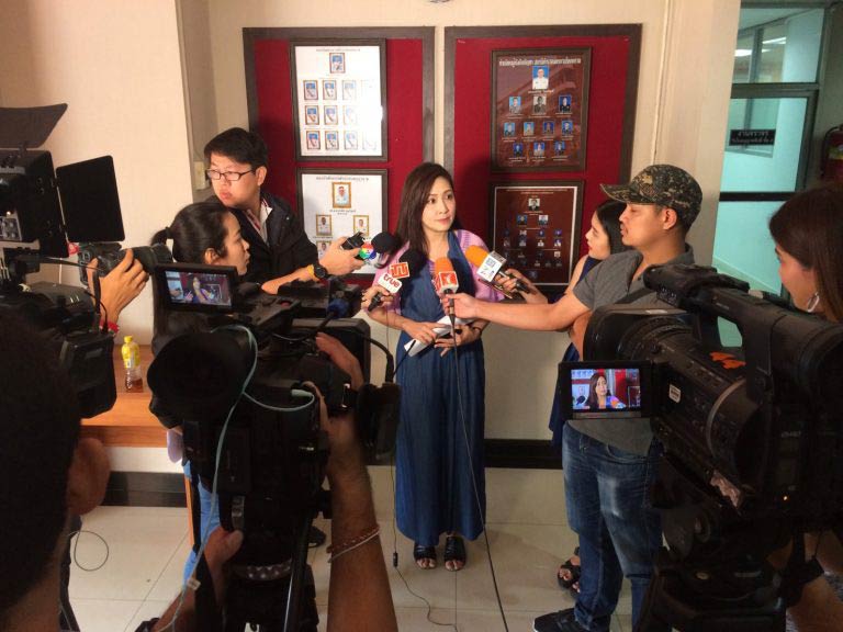 กวาง กมลชนก