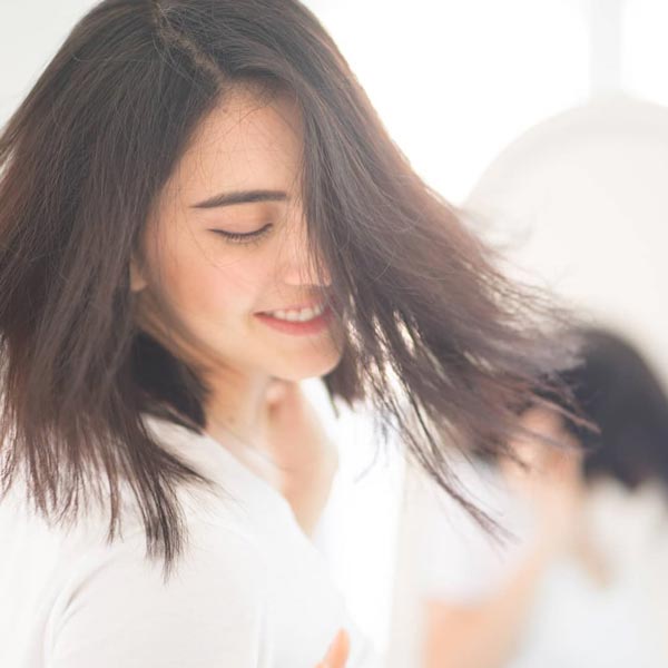 ใหม่ ดาวิกา