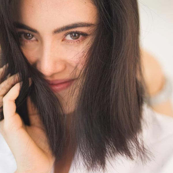 ใหม่ ดาวิกา