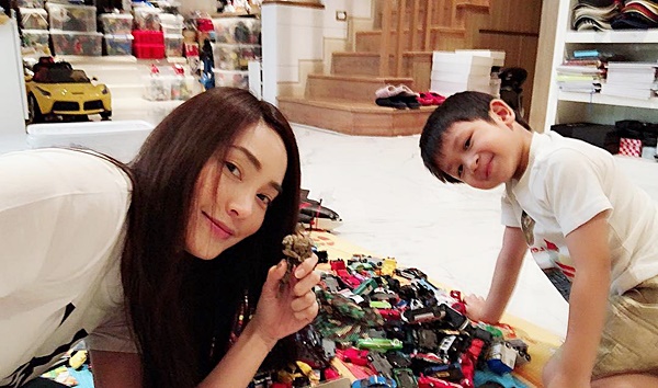 เมย์ พิชญ์นาฏ