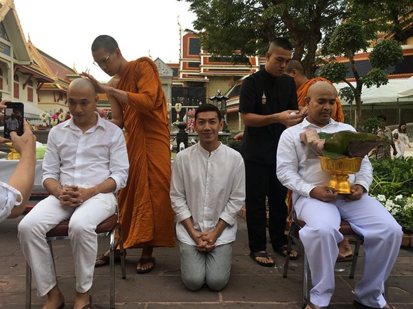 ดาราบวช