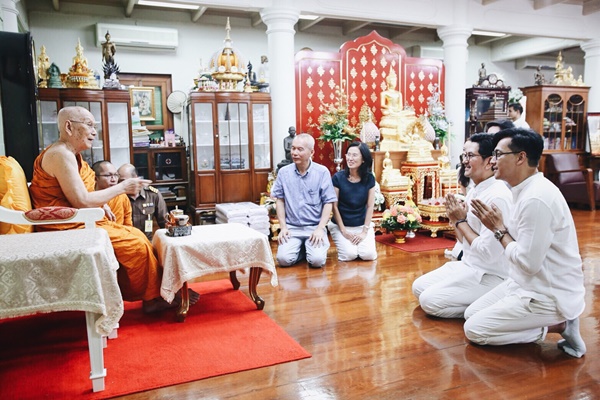 ดาราบวช