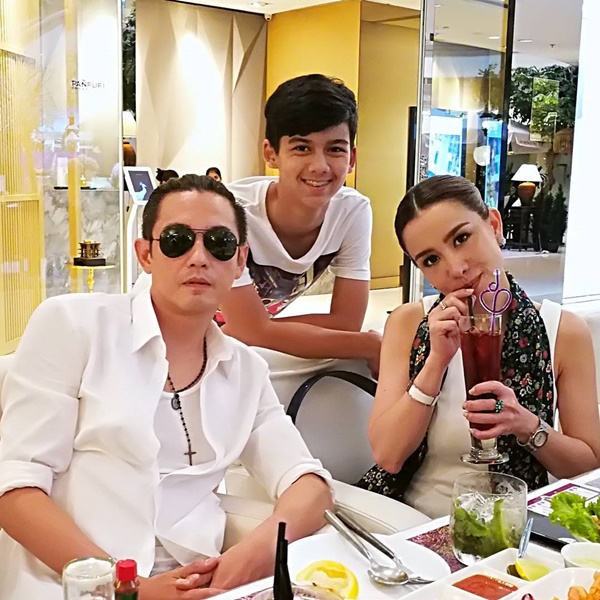 ศรราม นิโคล