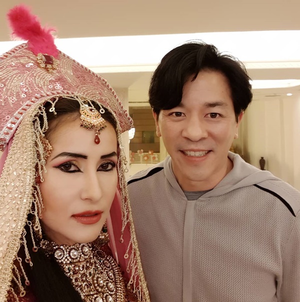 แอน ทองประสม 