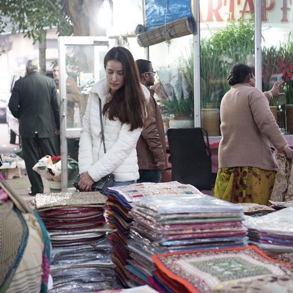 แอน ทองประสม 