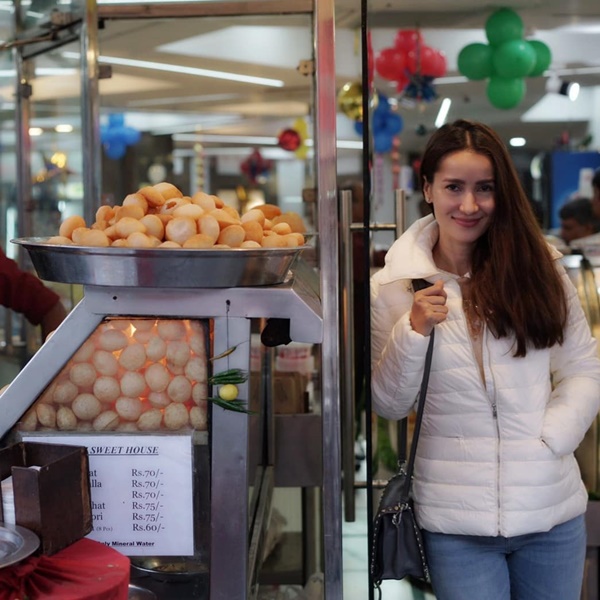 แอน ทองประสม 