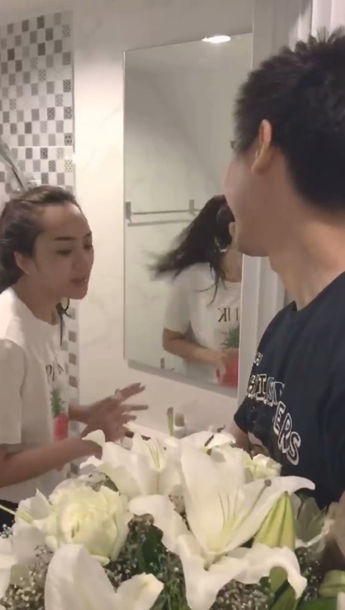  พี่ไวท์ ยกดอกไม้ช่อโตง้อ เส้นด้าย สอดอStyle