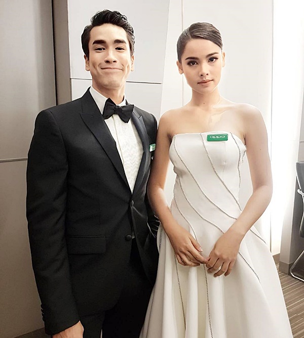  ณเดชน์  ญาญ่า 