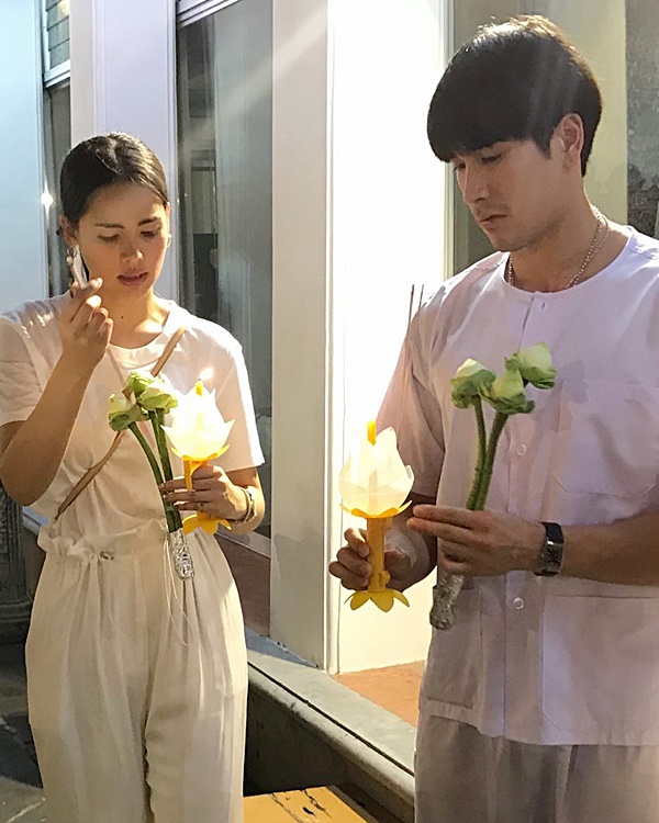  ณเดชน์  ญาญ่า 