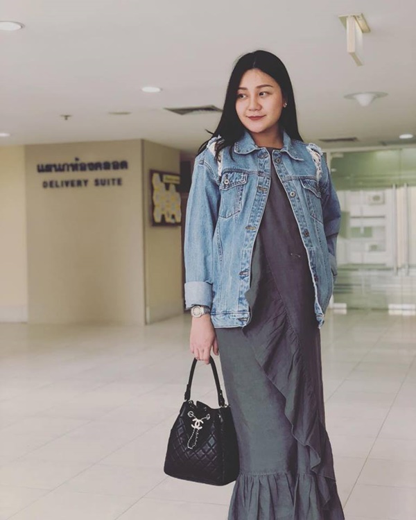  เอ็ม บุษราคัม