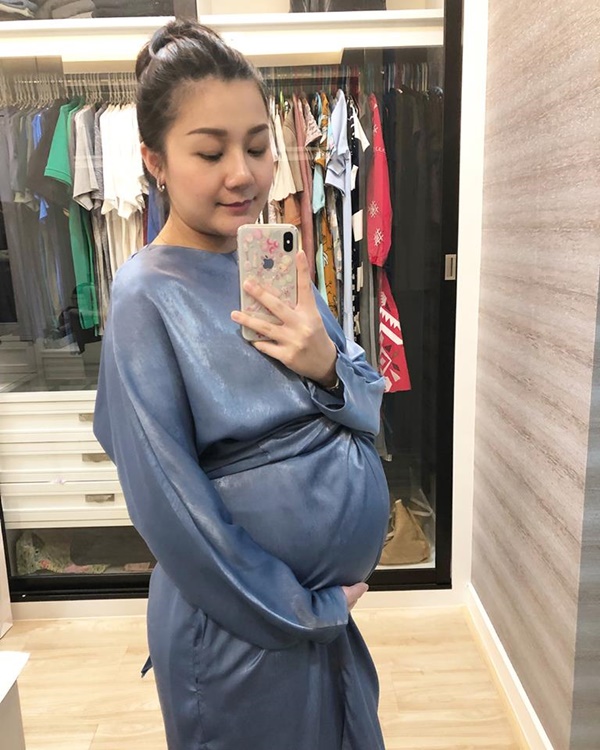  เอ็ม บุษราคัม