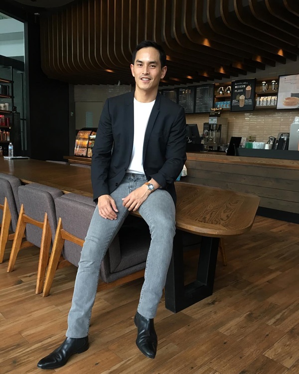 สงกรานต์ เตชะณรงค์ 