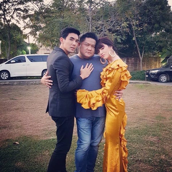 ใหม่ ดาวิกา