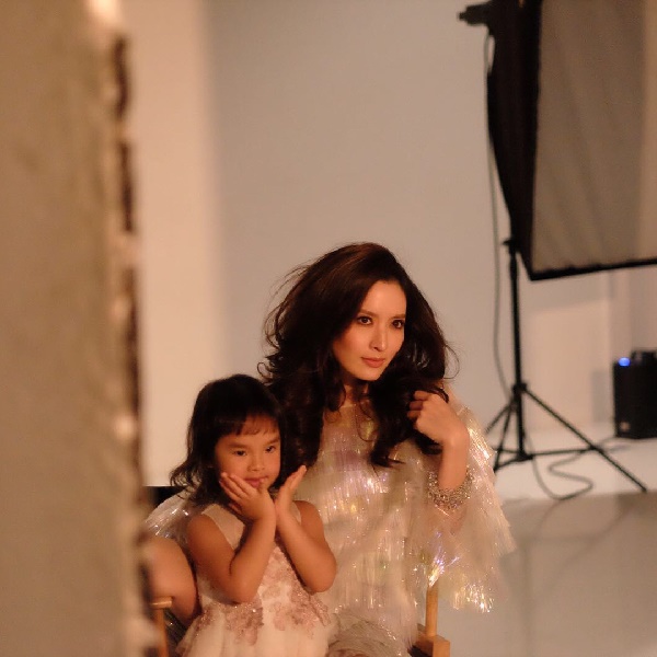 แอฟ ทักษอร