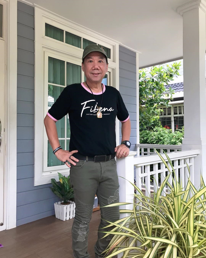 แอนนา ชวนชื่น 