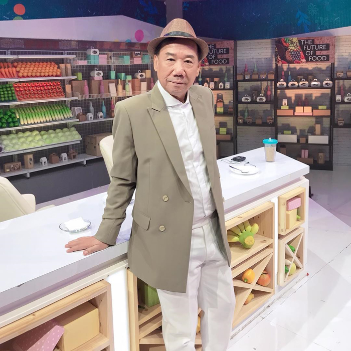 แอนนา ชวนชื่น 