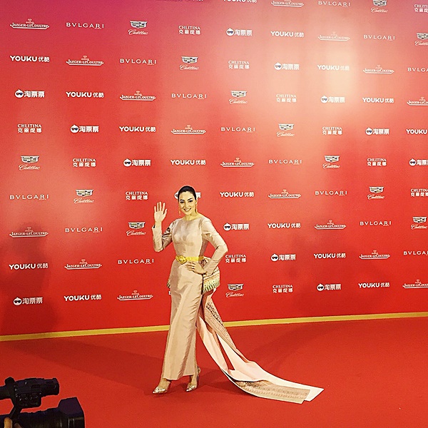 ตั๊ก บงกช