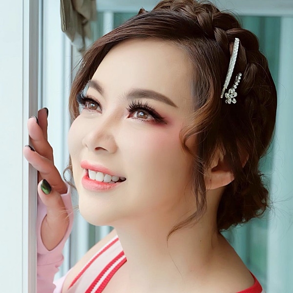 บุ๋ม ปนัดดา