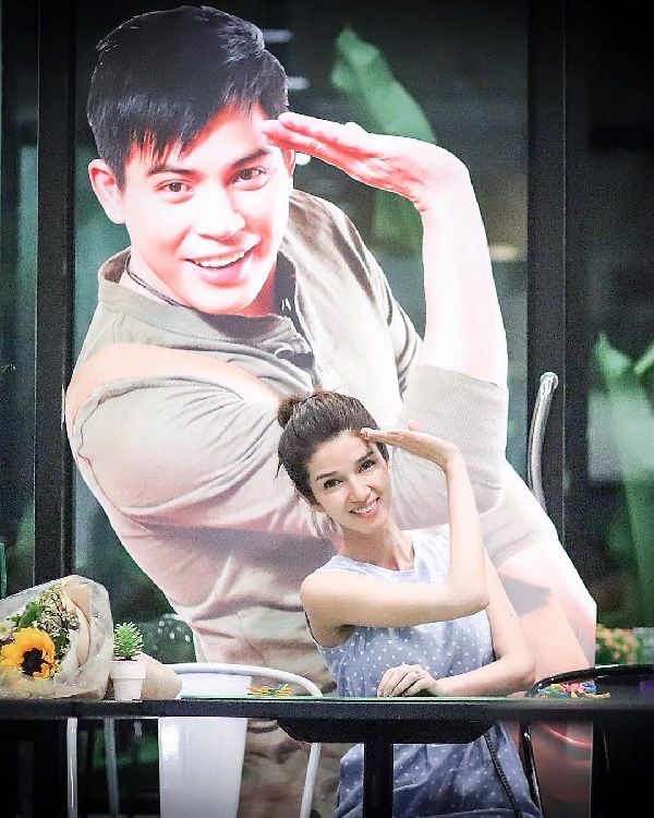   โบว์ แวนด้า