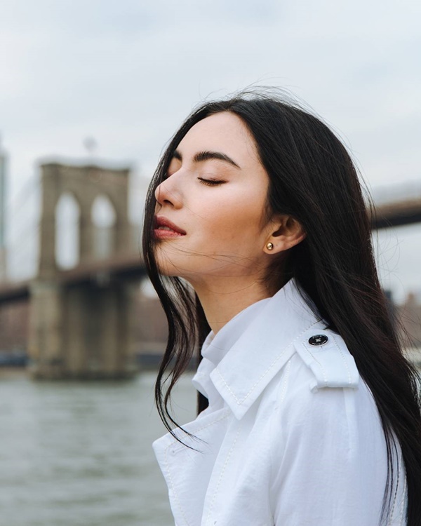 ใหม่ ดาวิกา