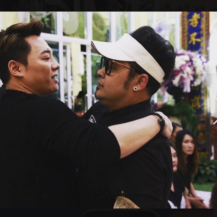 ดีเจเชาเชา ชวลิต 