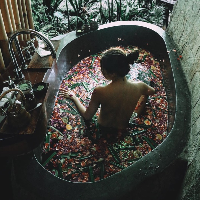 ธามไท โฟร์ ศกลรัตน์