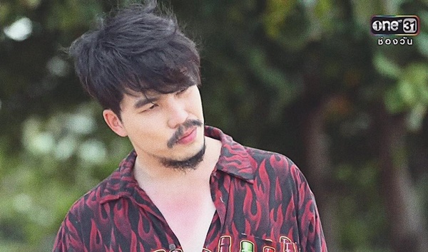 ละครล่า