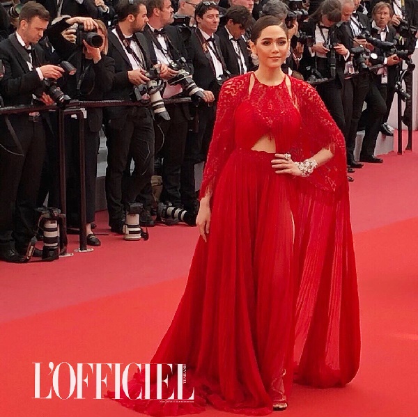 ชมพู่ อารยา เมืองคานส์