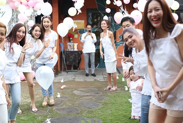 เอ็ม บุษราคัม