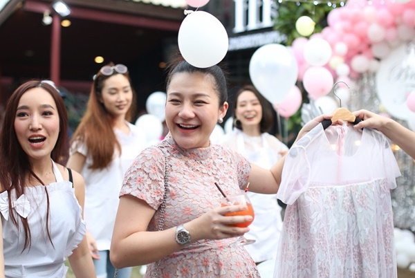 เอ็ม บุษราคัม